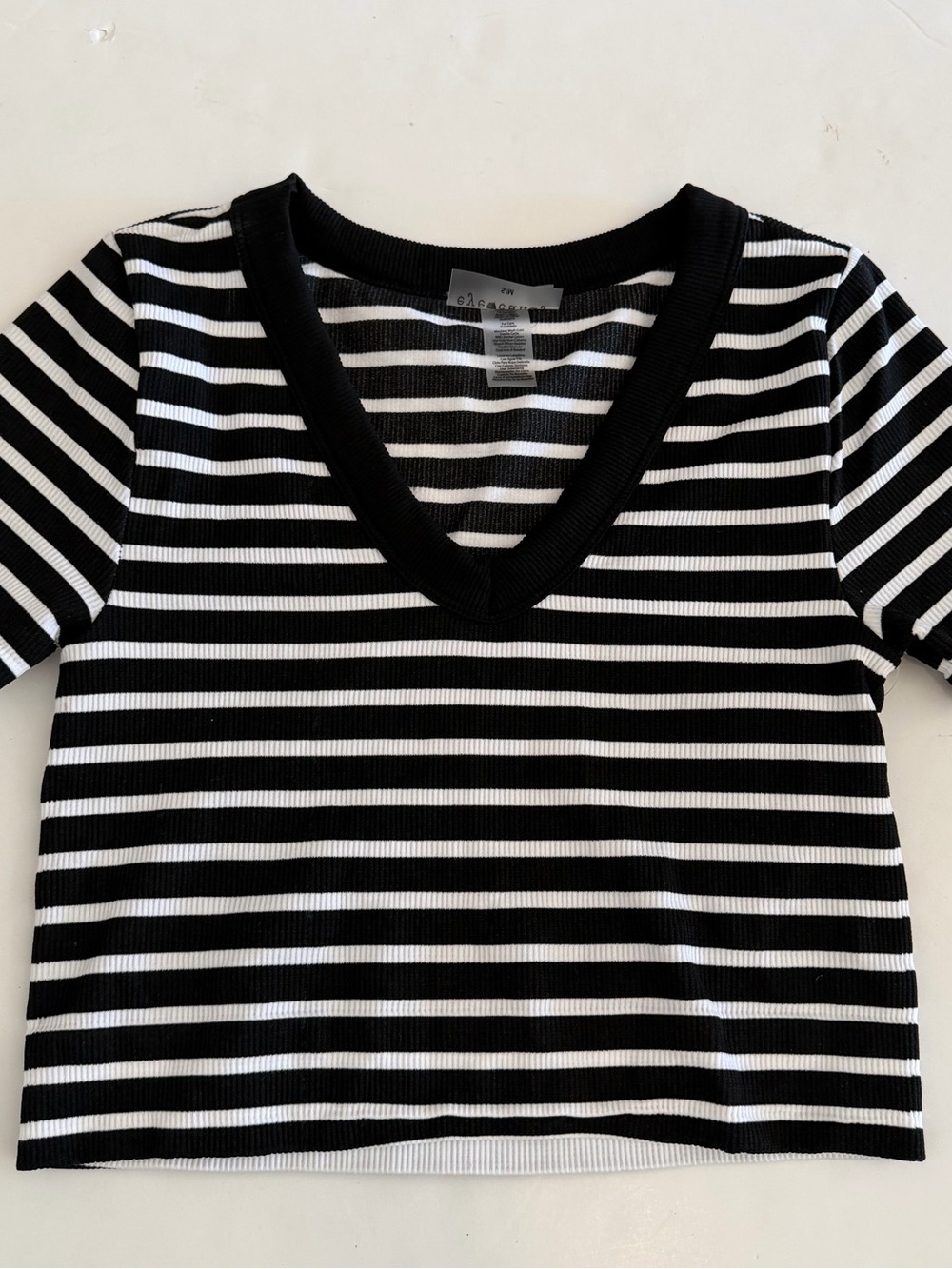 Eye candy Black and White Striped V-Neck Short Sleeve Stretchy Knit Tee